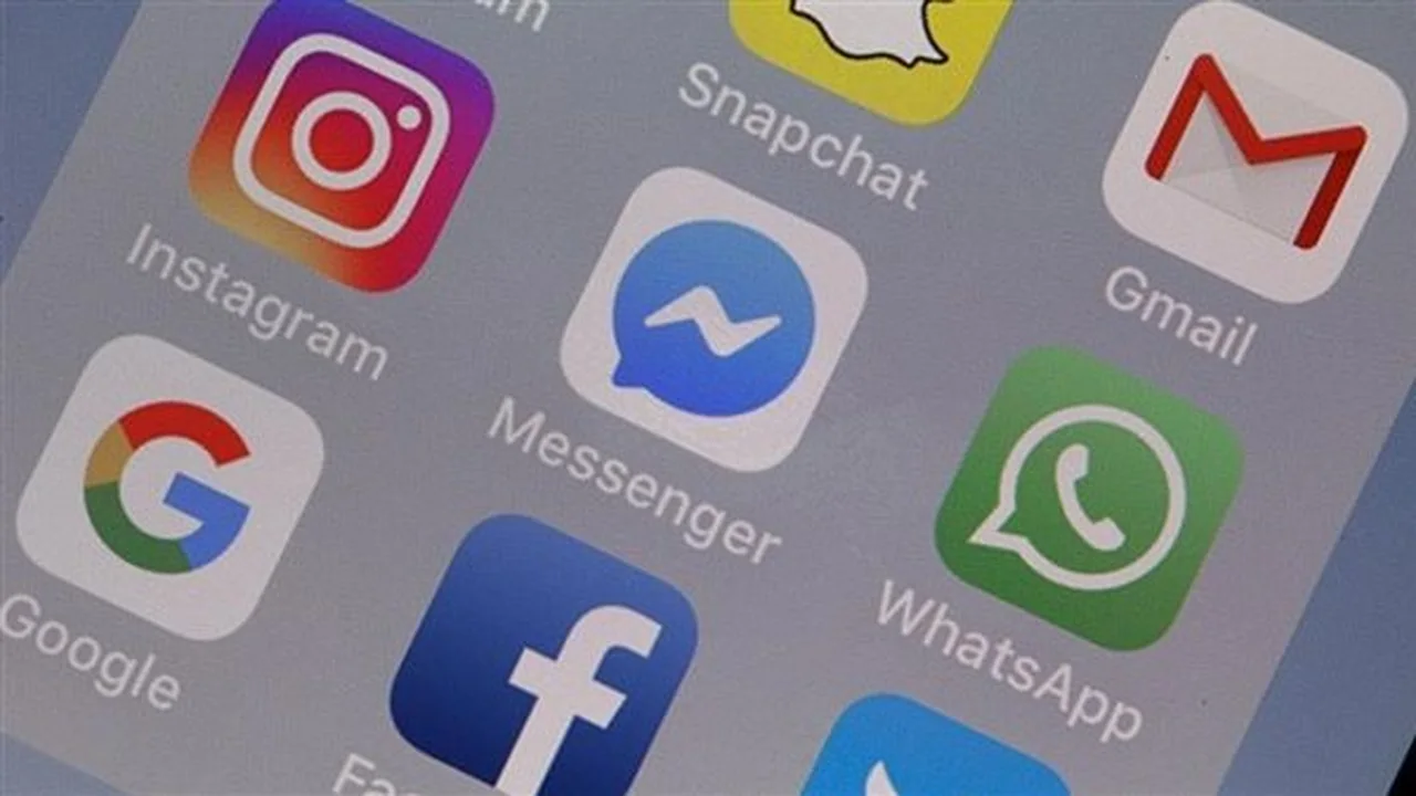 حظر ليلي.. بريطانيا تمنع المراهقين من استخدام وسائل التواصل الاجتماعي